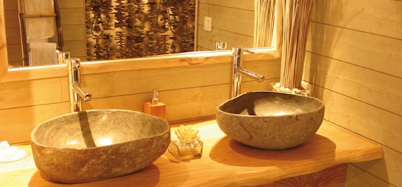  - stone-basins-at-saint-amand-treehouse-nr-beziers-france_cs_gallery_preview