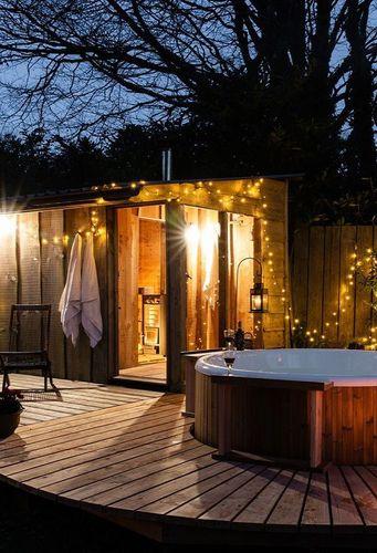 Cabin holidays | Canopy & Stars