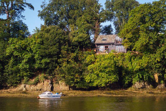 Bowcombe Boathouse