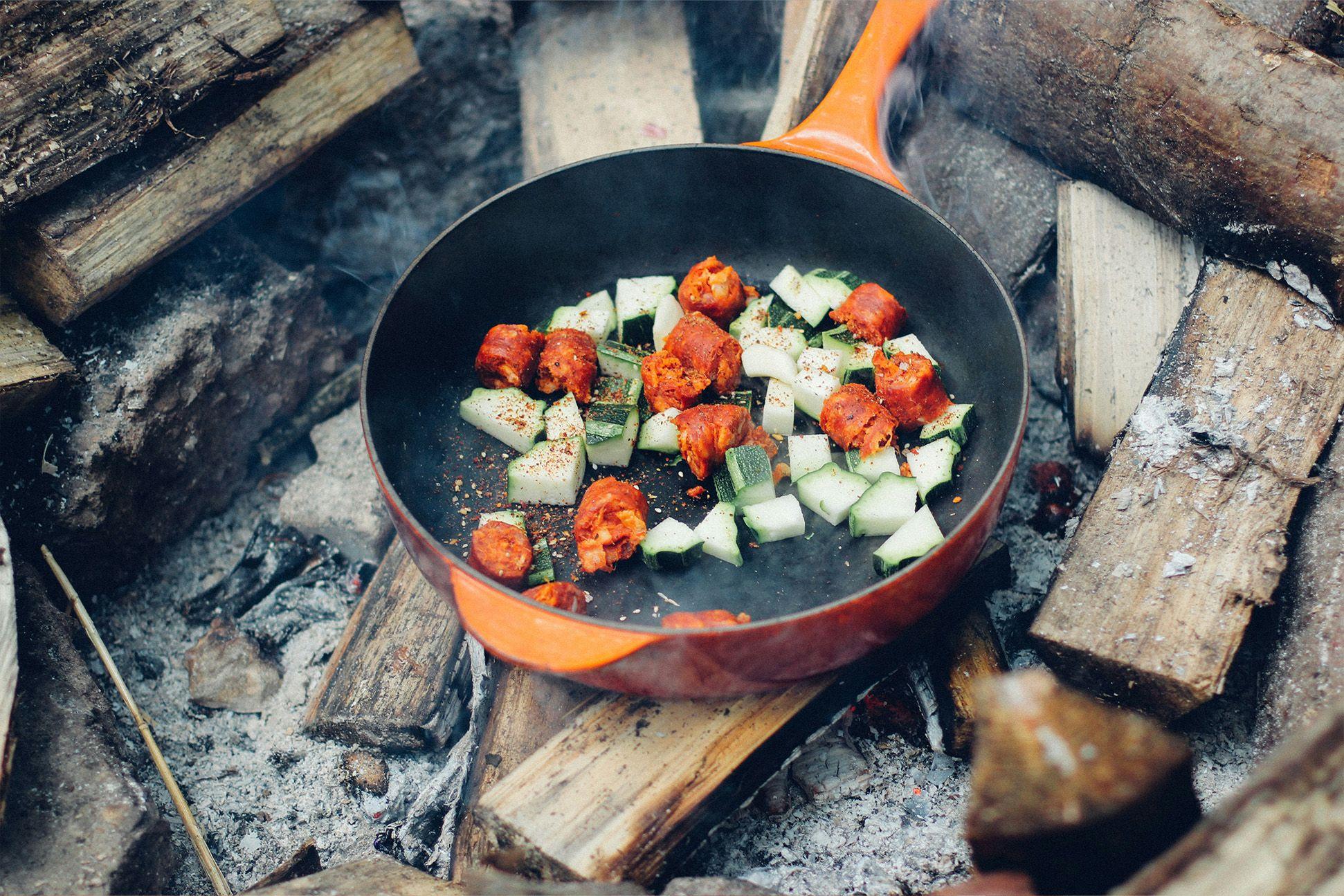 How to cook on the beach