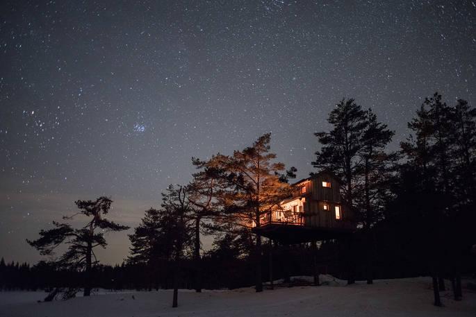 The Island Cabin