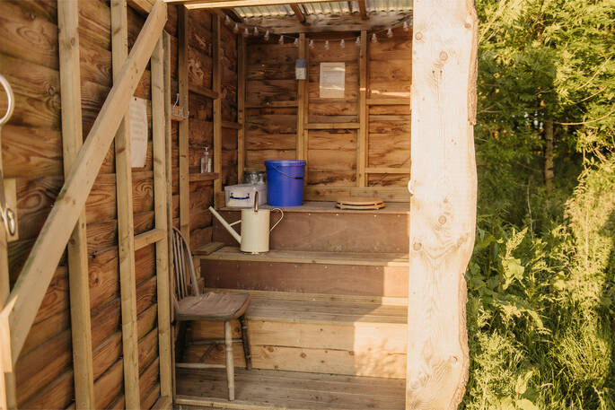 Compost loo