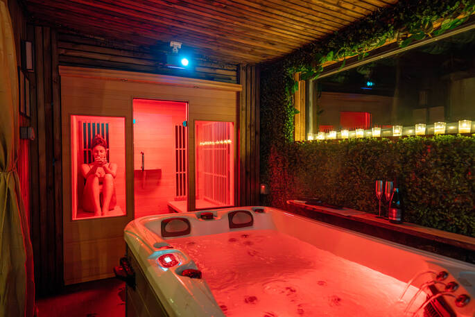 Hot tub and sauna